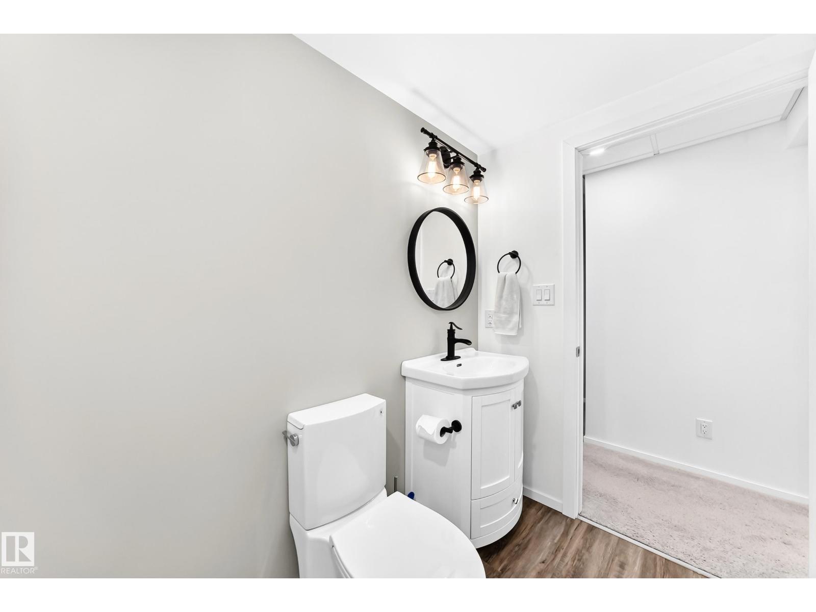 7481 ELLESMERE WY - 36