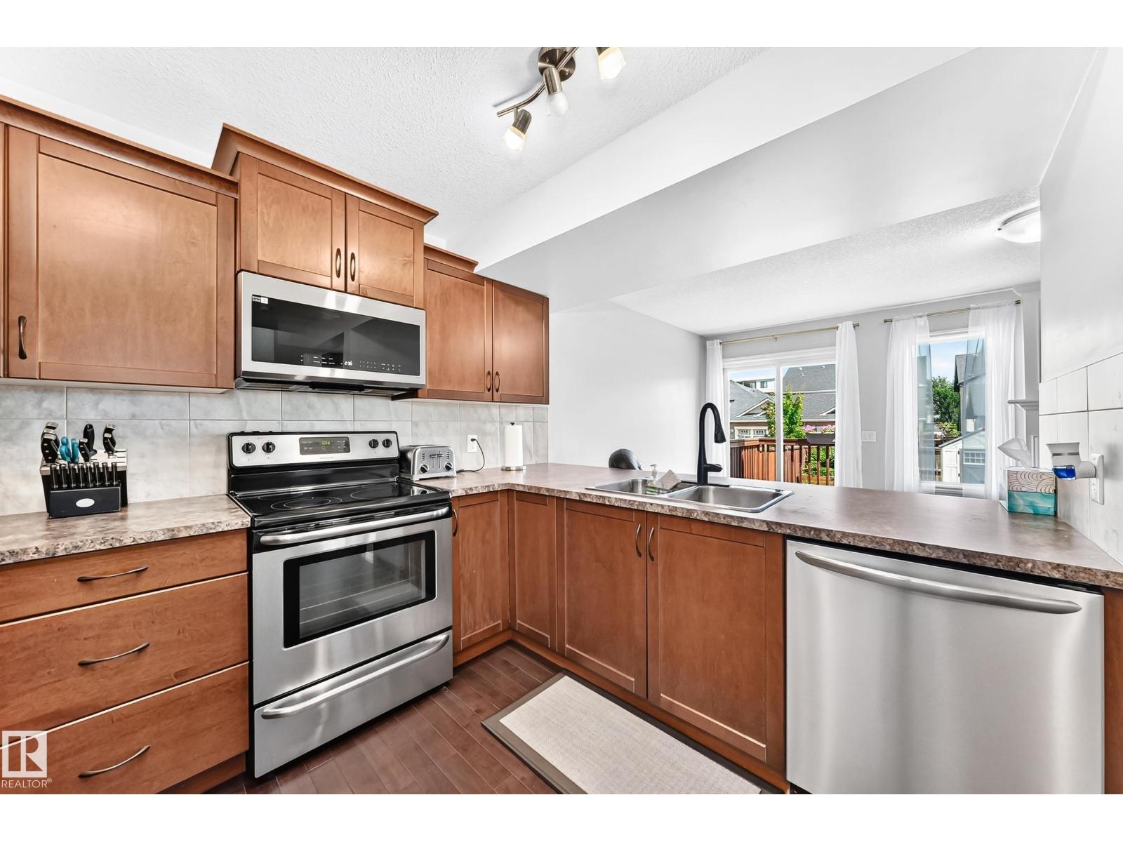 7481 ELLESMERE WY - 6