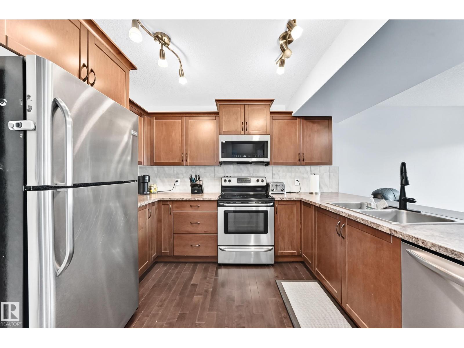 7481 ELLESMERE WY - 4