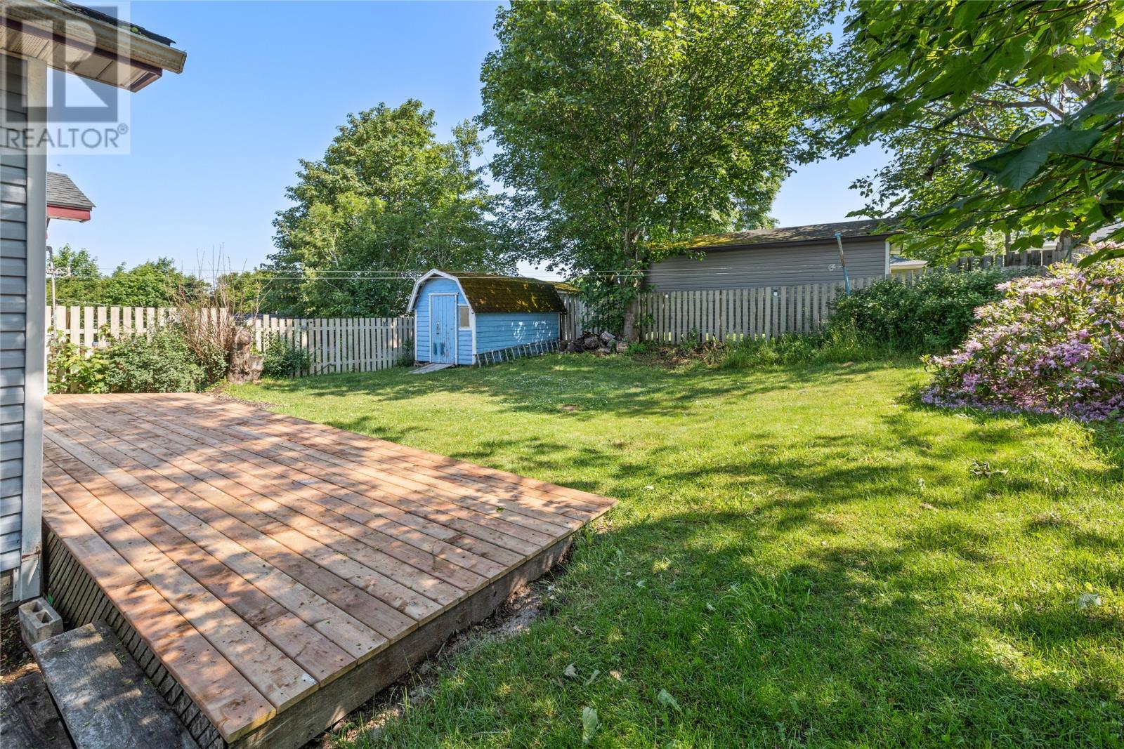 22 Monchy Street - 22