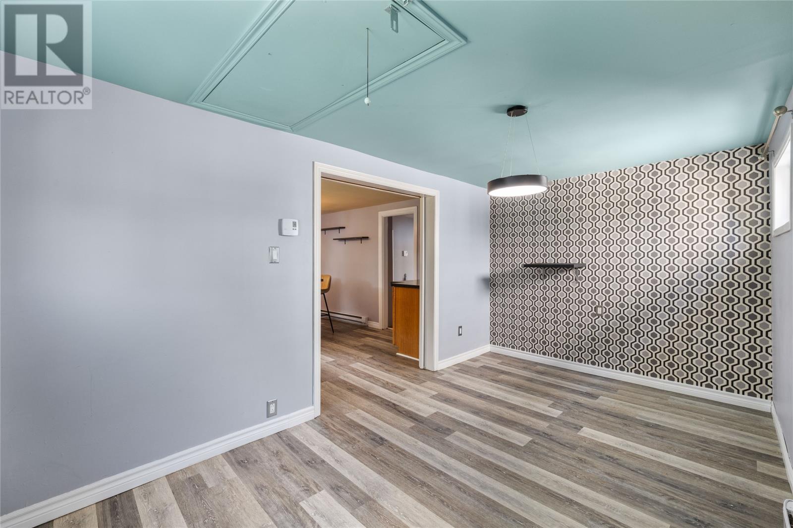 22 Monchy Street - 9