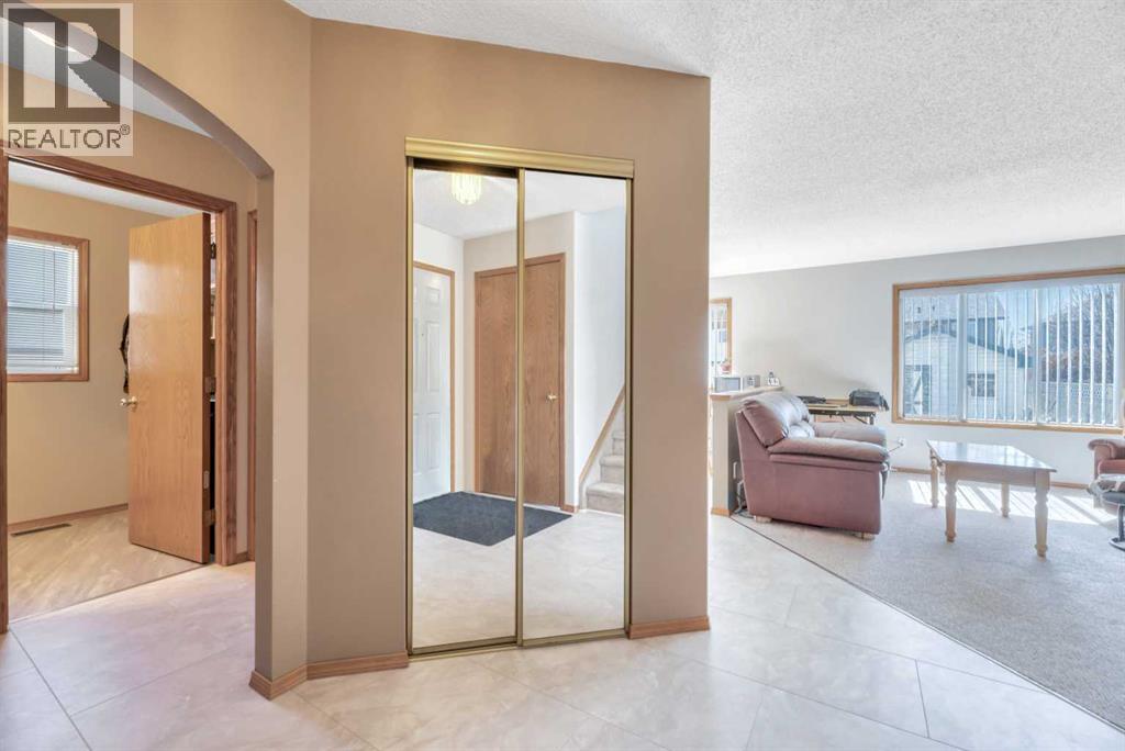 7 Springs Crescent SE - 5