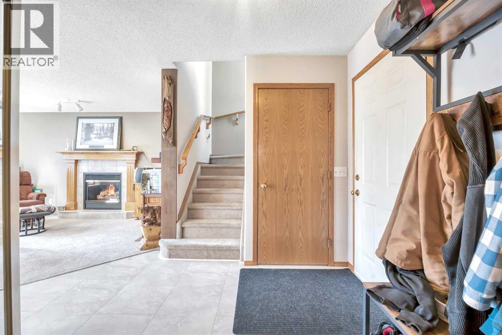 7 Springs Crescent SE - 4