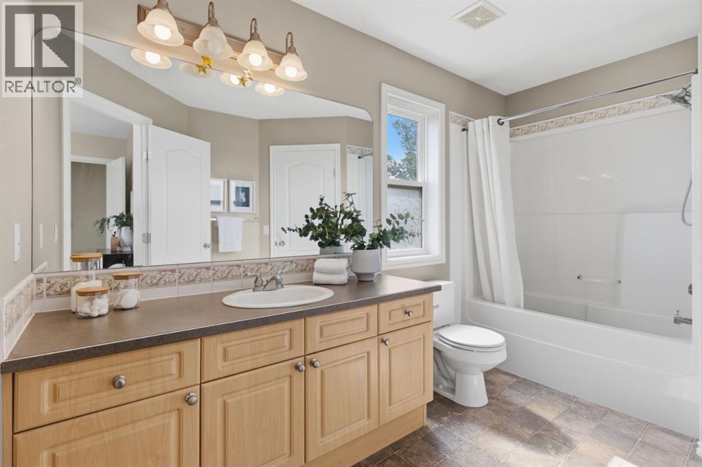 241 Somerside Close SW - Image 31
