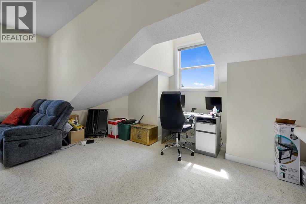 #227 1920 14 Avenue NE - 28