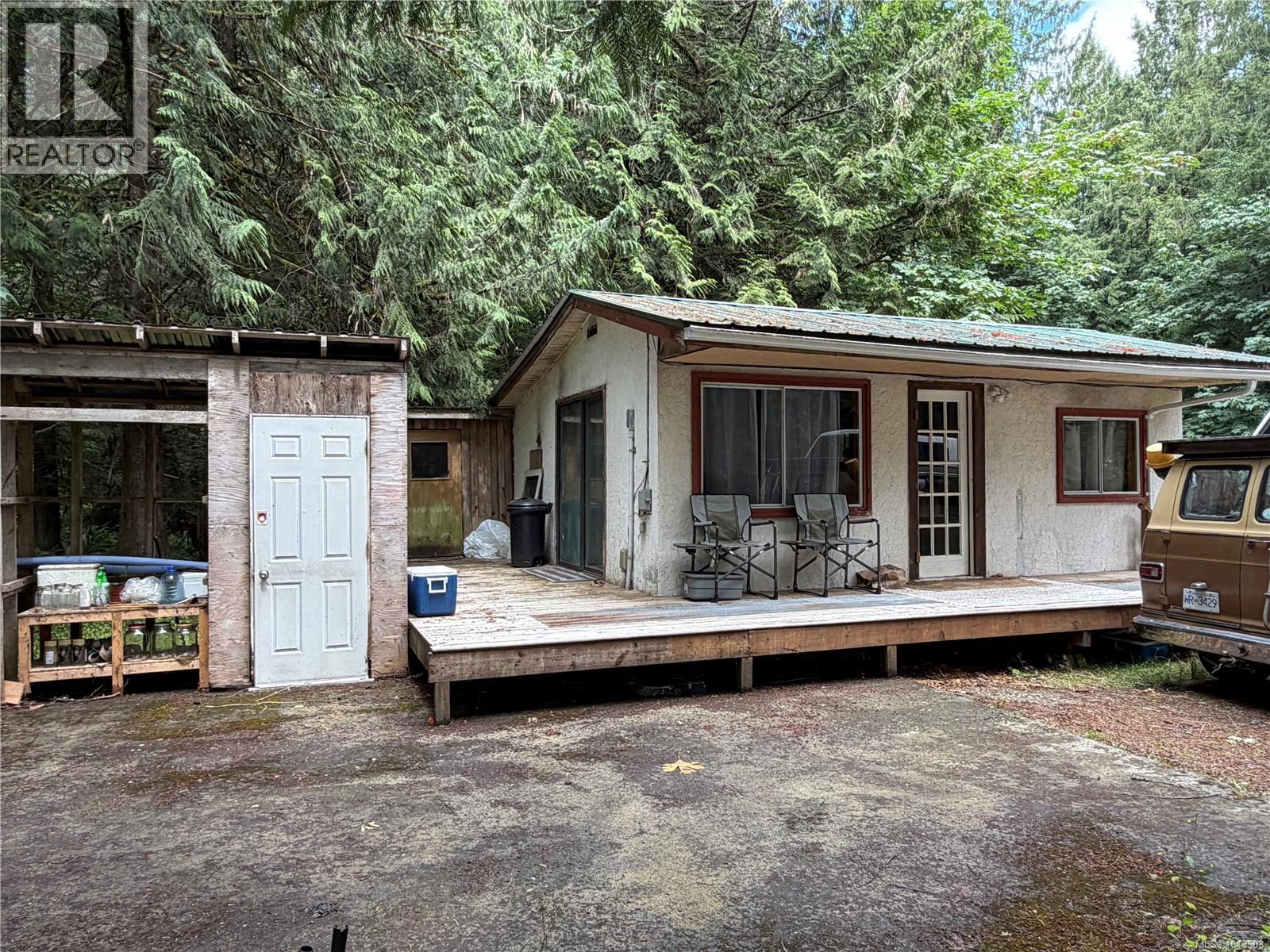380 Parker Rd - 36