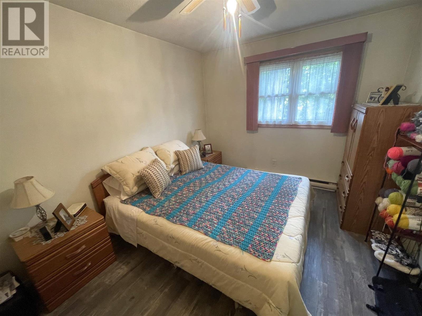 91 Beckett BLVD - 13