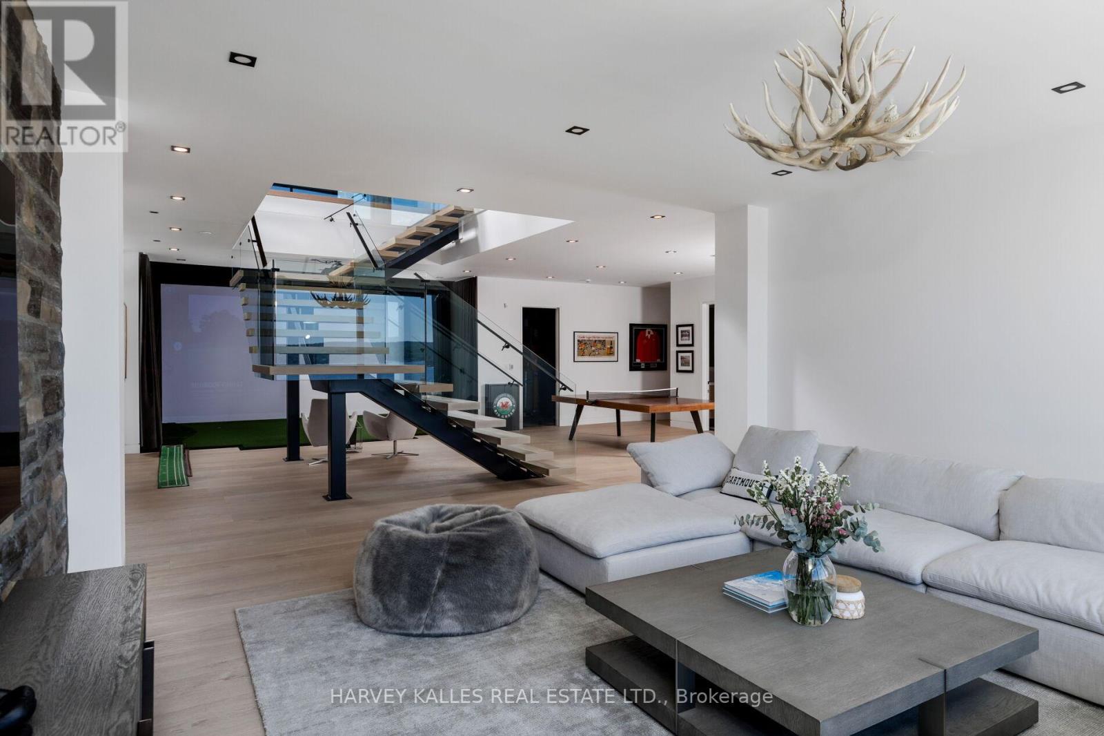 240 SILVER BIRCH DRIVE - Image 39