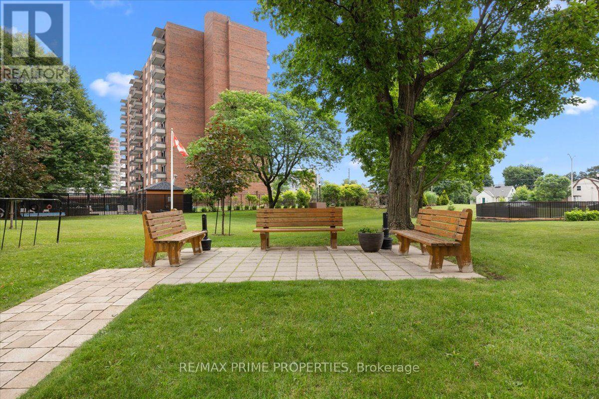Condos for Sale in Ottawa – 903 – 1505 BASELINE ROAD, Ottawa – By Peter Sagos - Image 40