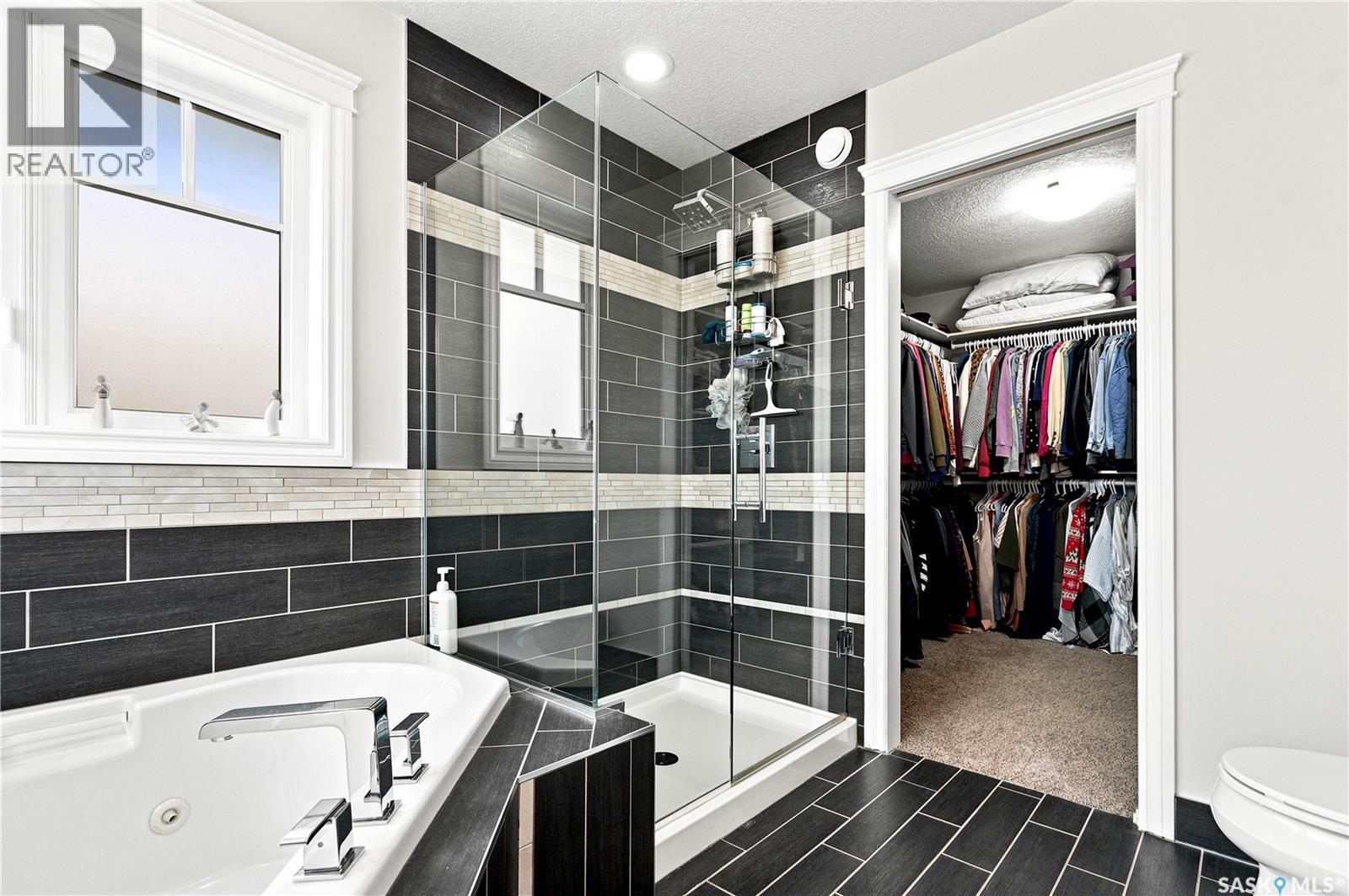 335 Dawson CRESCENT - 28
