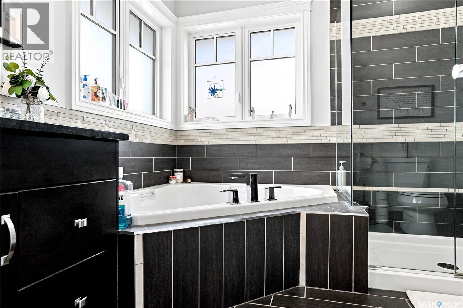 335 Dawson CRESCENT - 30
