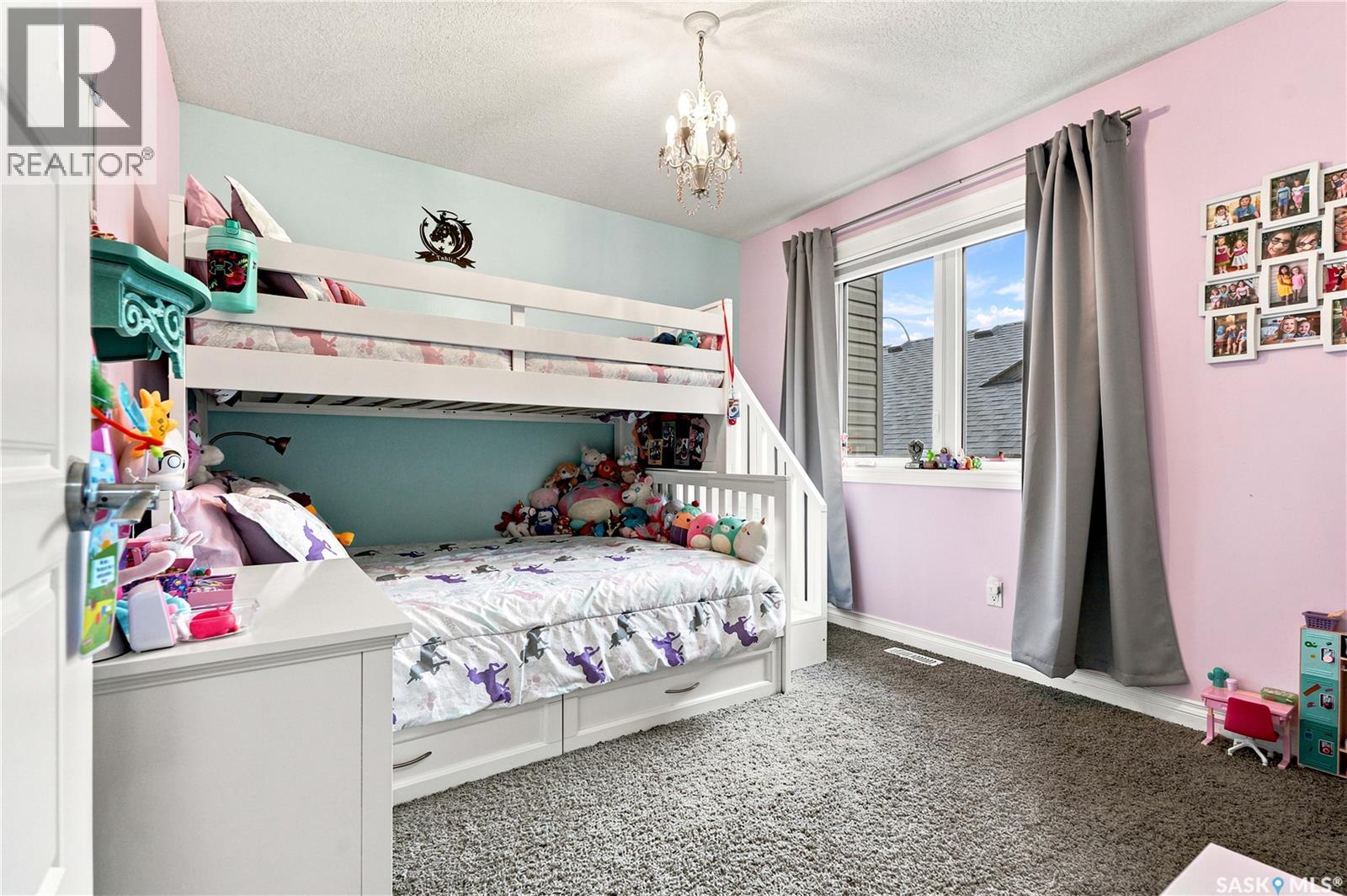 335 Dawson CRESCENT - 33