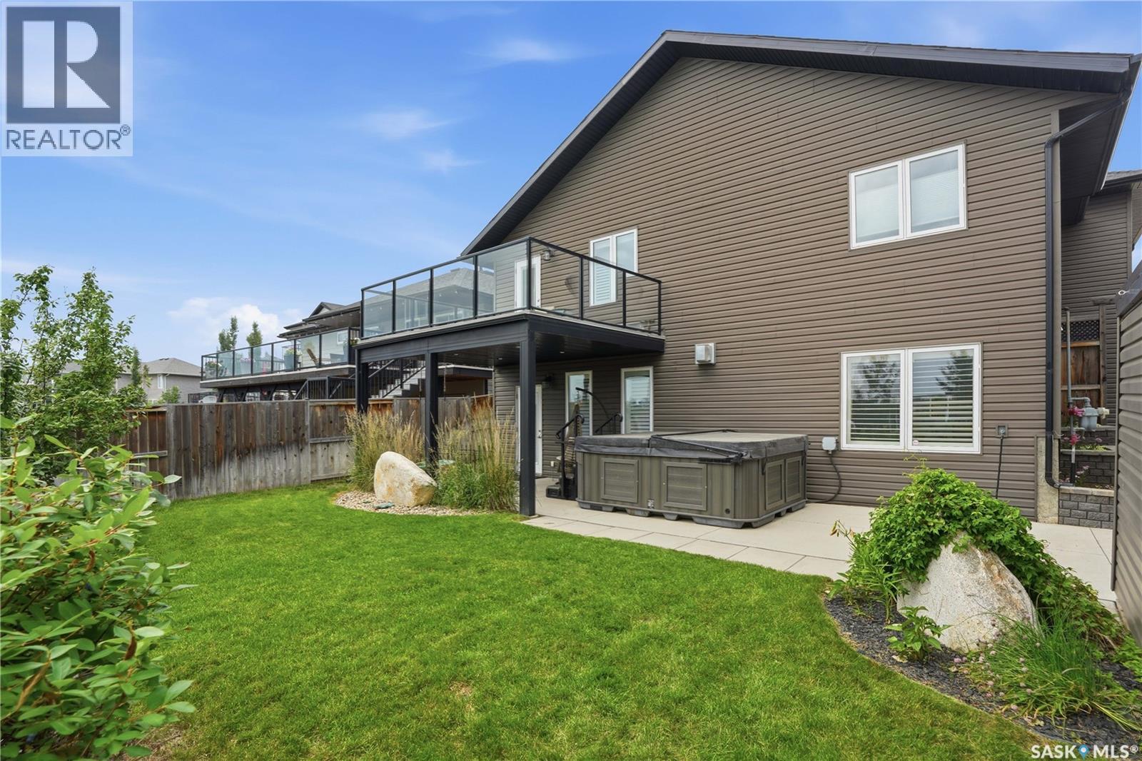335 Dawson CRESCENT - 53
