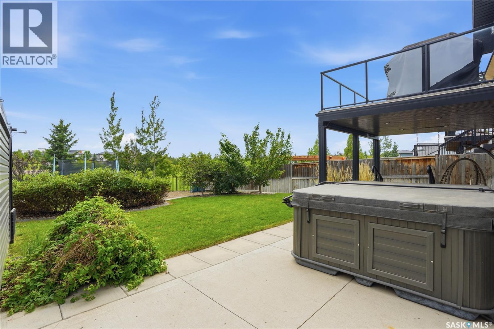 335 Dawson CRESCENT - 55