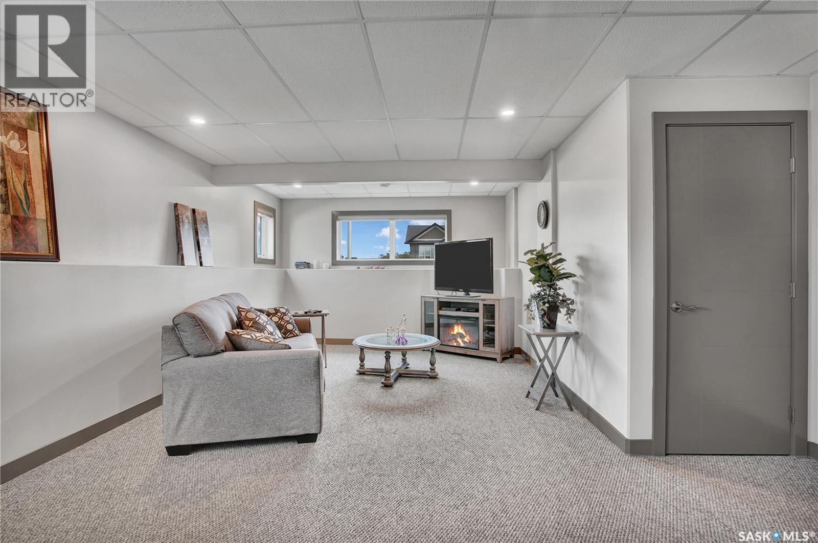 537 Mickelson LANE - 25
