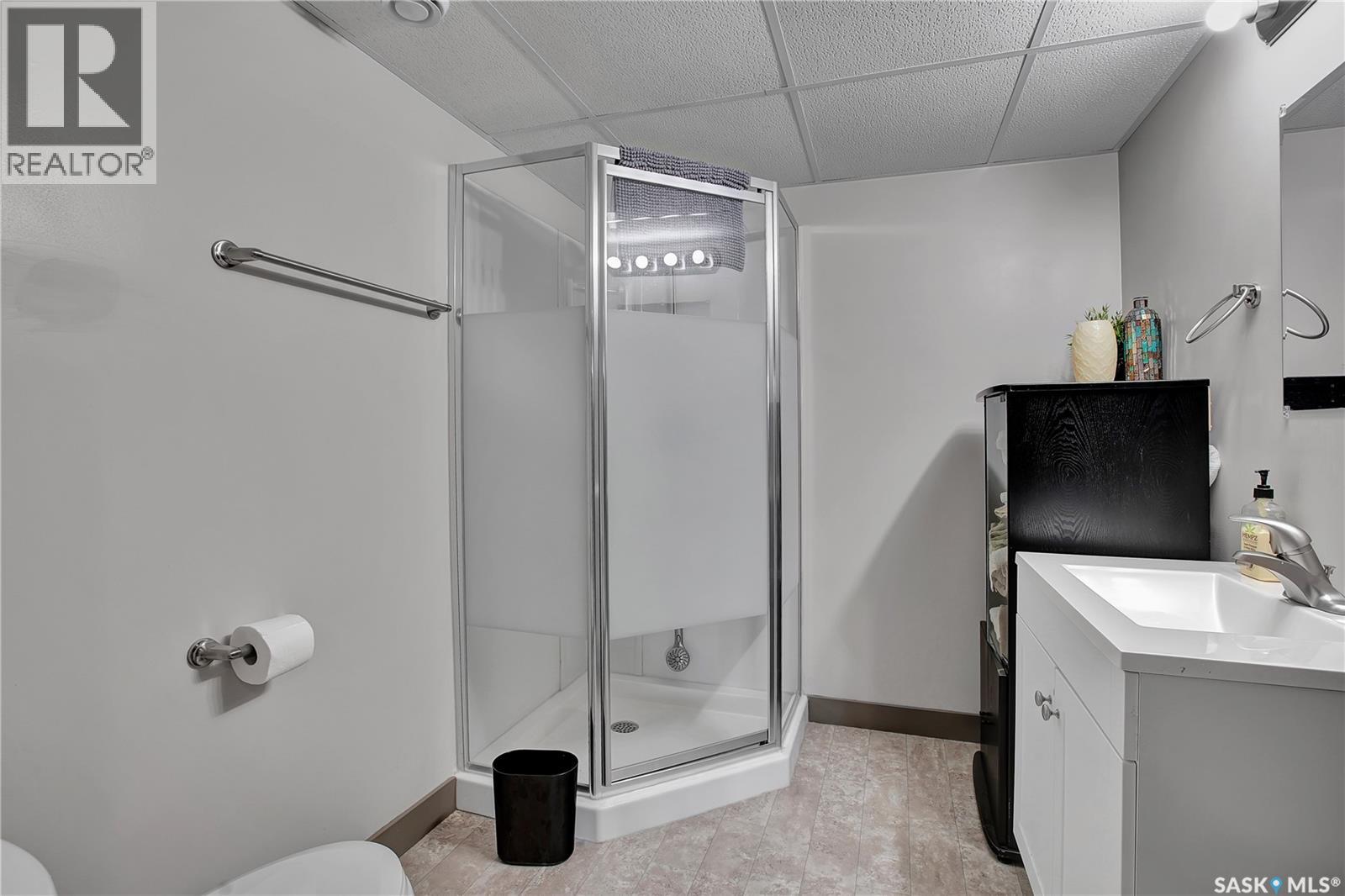 537 Mickelson LANE - Image 29