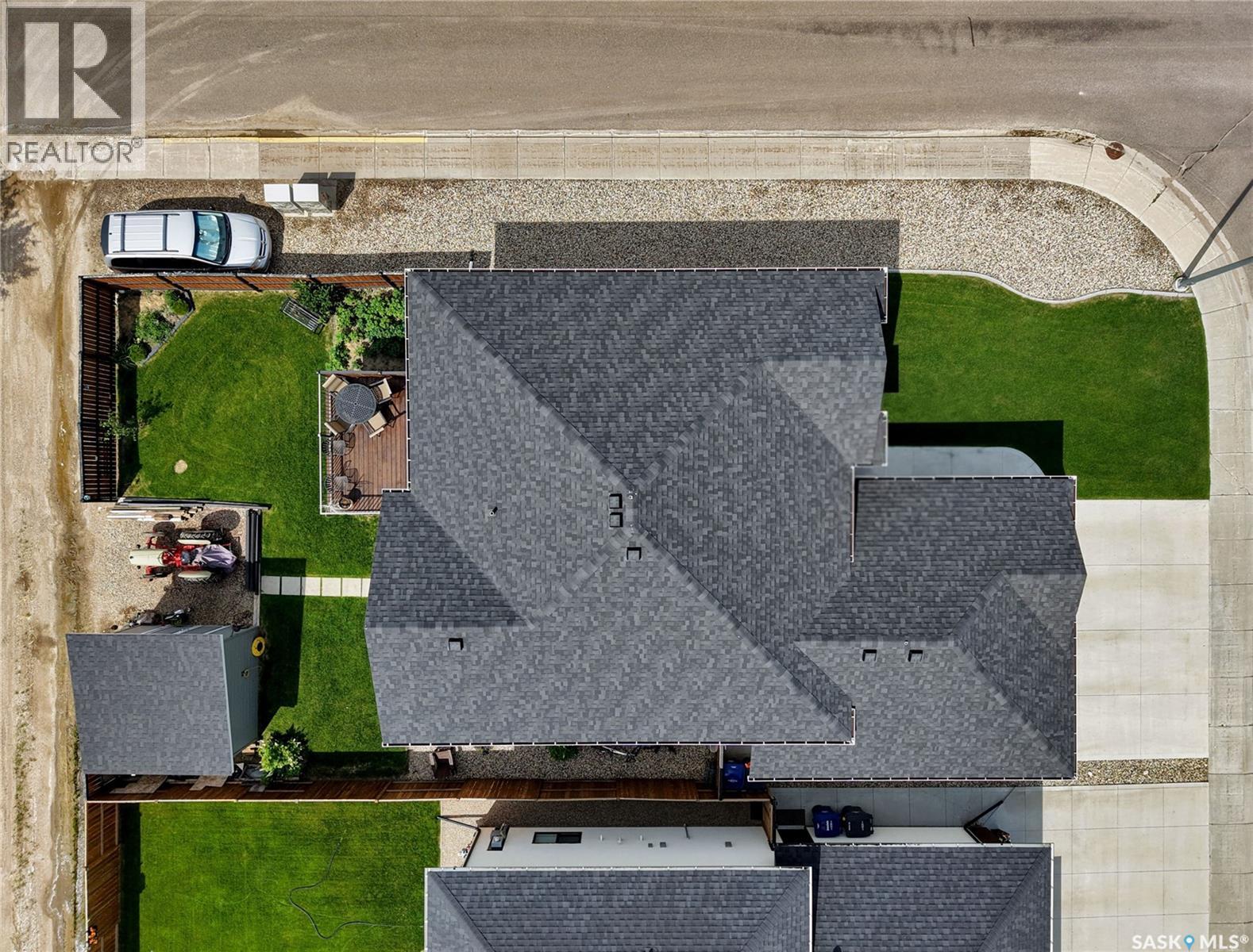 537 Mickelson LANE - 37