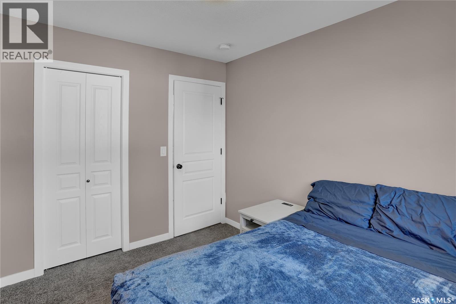 #68 4850 Harbour Landing DRIVE - Image 32
