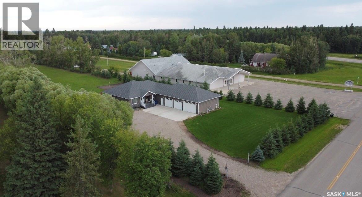 105 Tindall AVENUE - 1