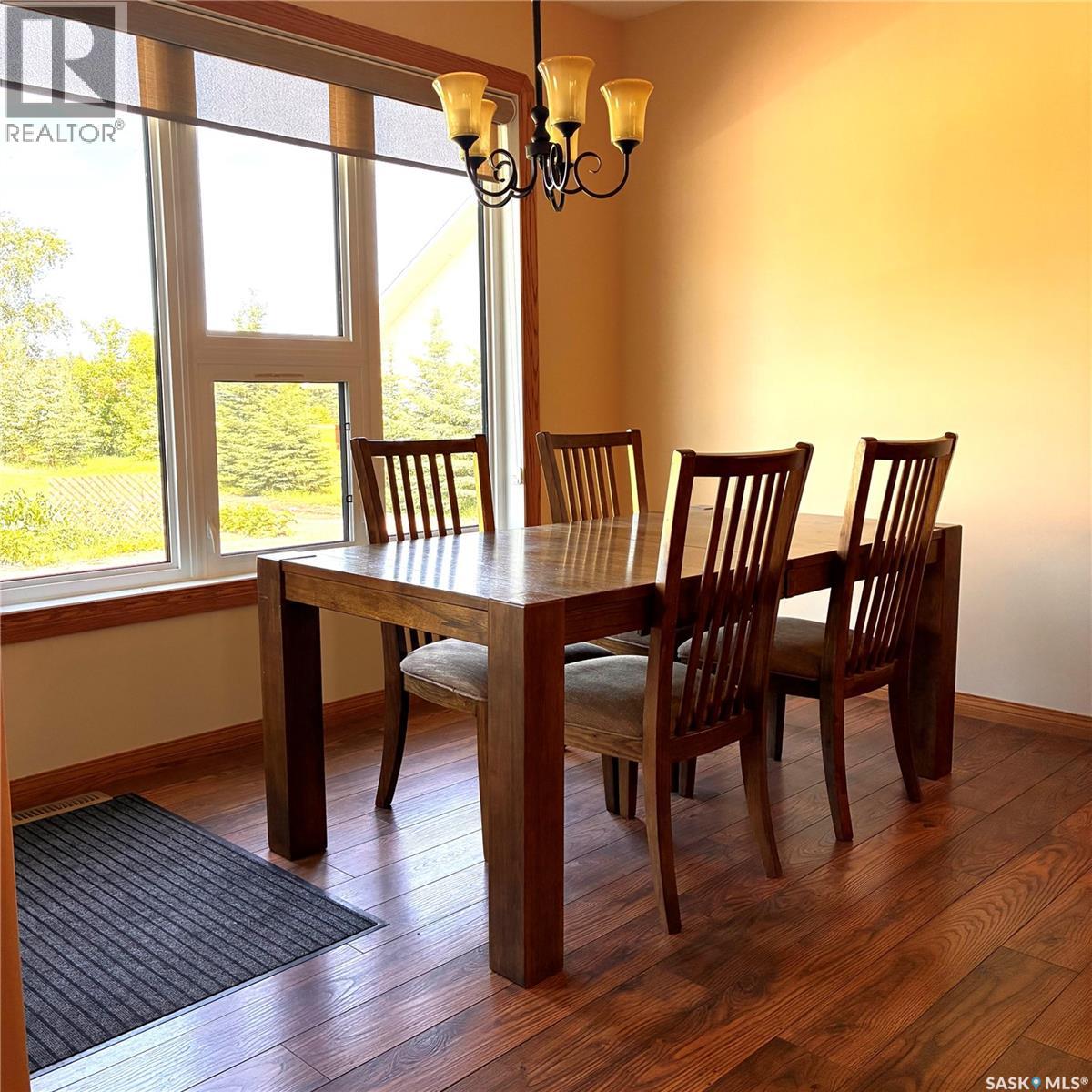 105 Tindall AVENUE - 28