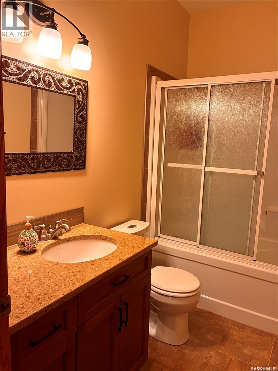 105 Tindall AVENUE - 42