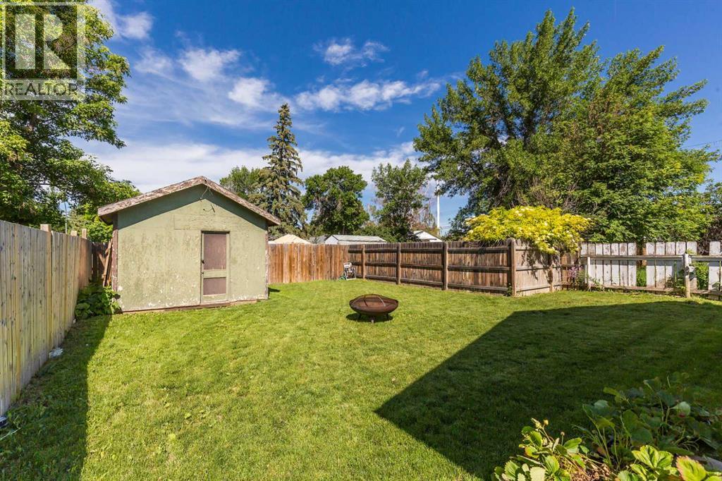 116 S 1 Street W - 34