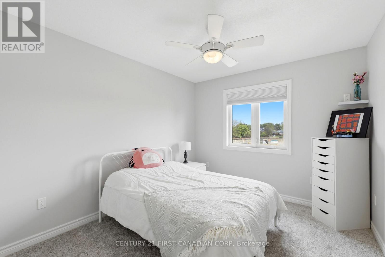 12 GLENWOOD STREET - 26