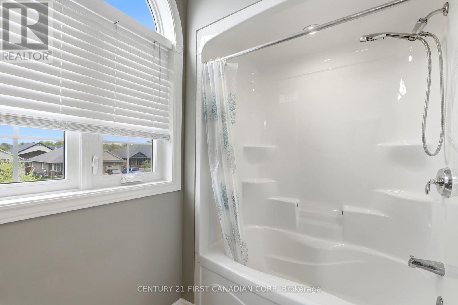 12 GLENWOOD STREET - 29