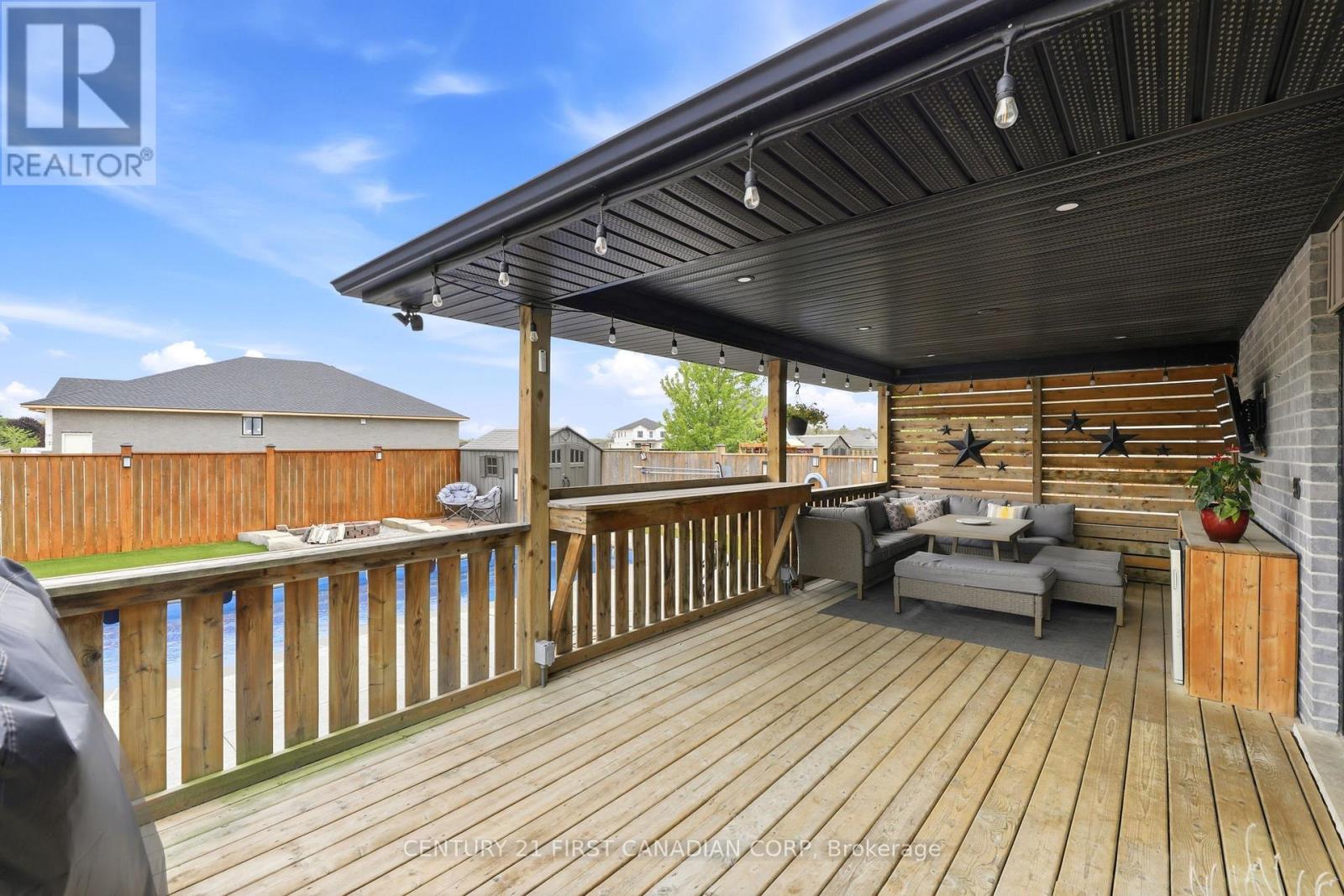 12 GLENWOOD STREET - 34