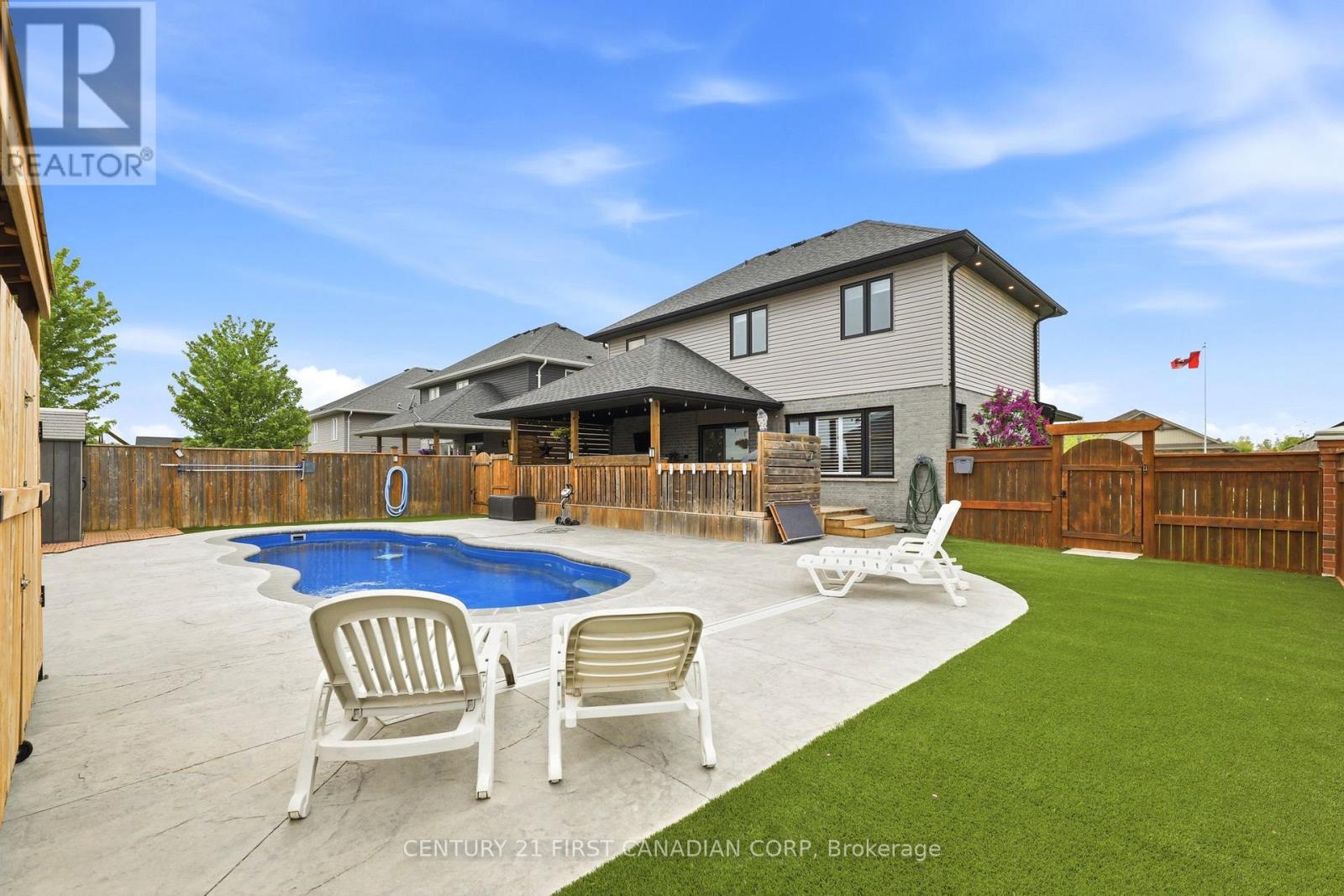 12 GLENWOOD STREET - 37