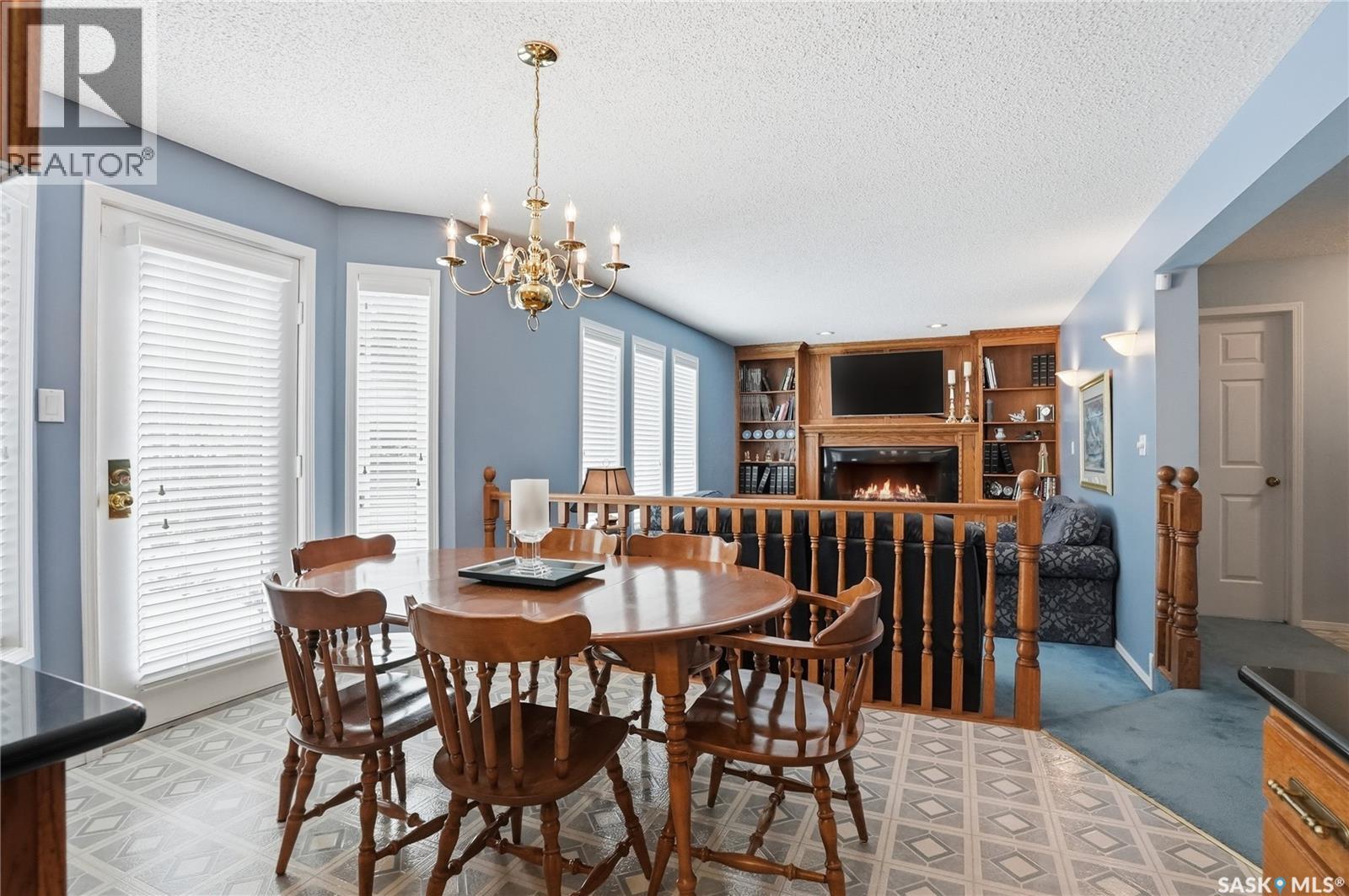 711 Whitewood COURT - Image 15
