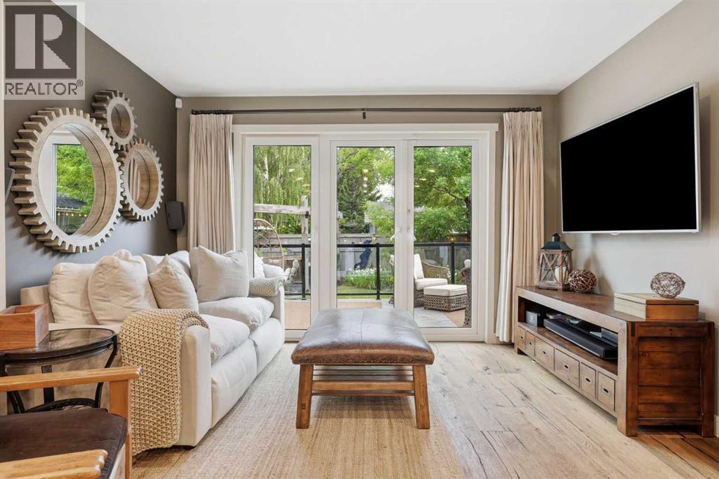 349 Capri Avenue NW - 7