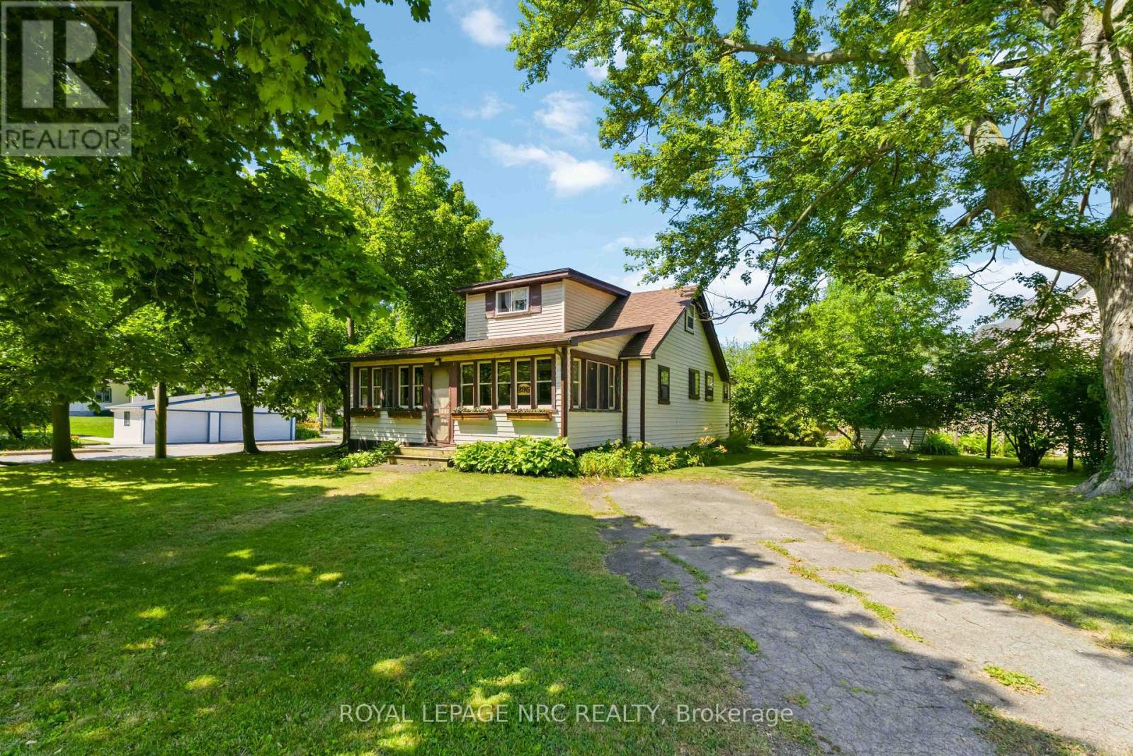 295 LEASK AVENUE - 2