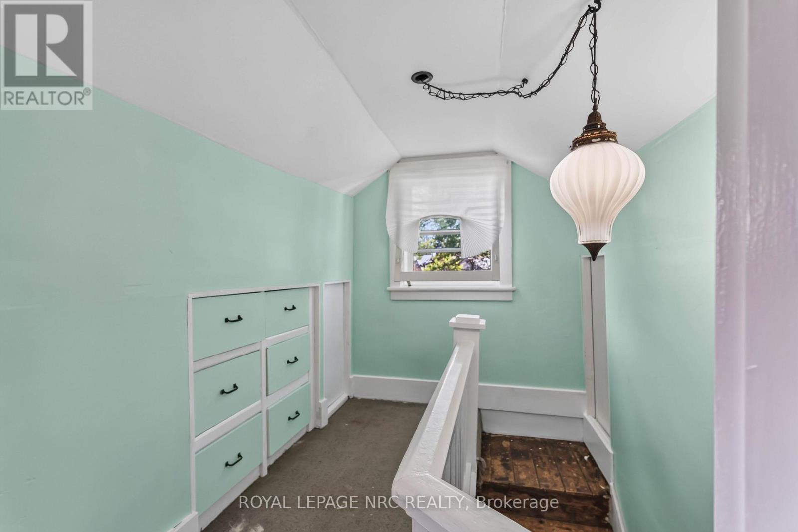 295 LEASK AVENUE - 27