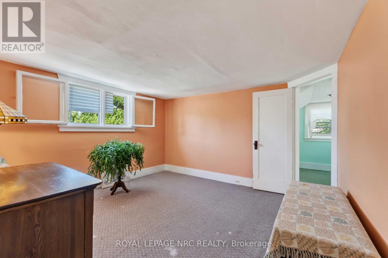 295 LEASK AVENUE - 31