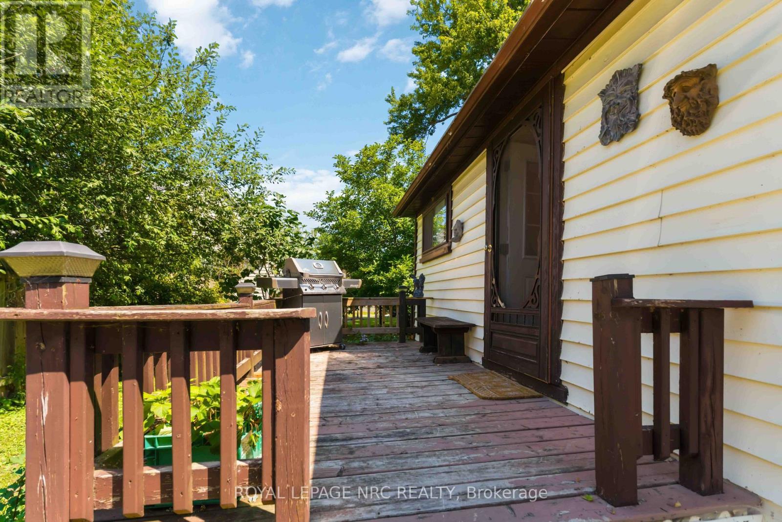 295 LEASK AVENUE - 36