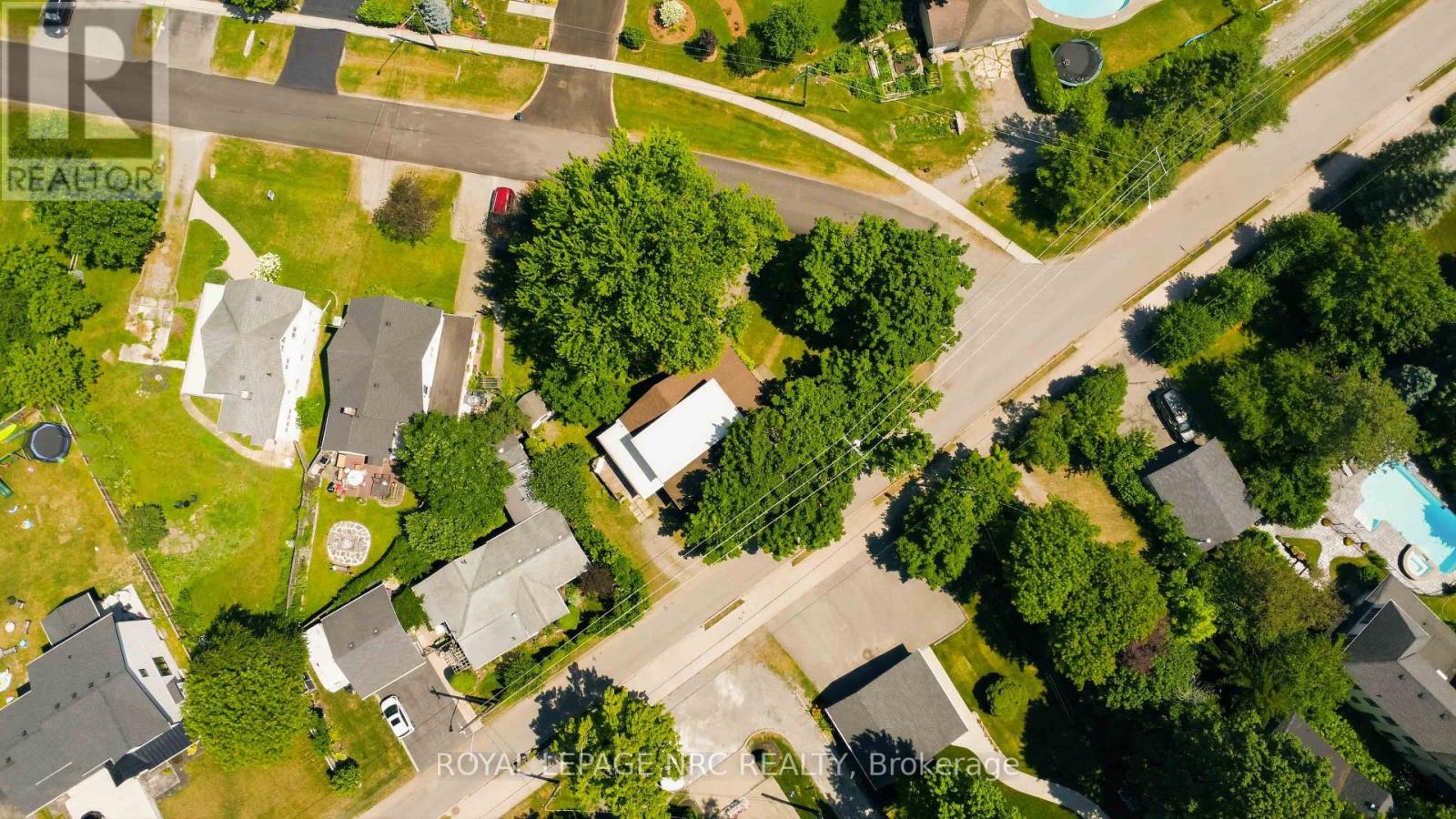 295 LEASK AVENUE - 43