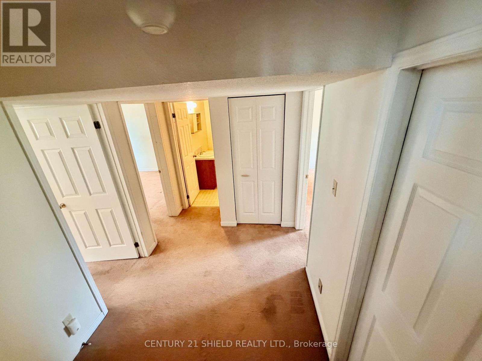 241 SARAH STREET - 13