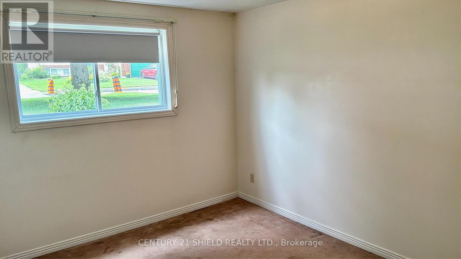 241 SARAH STREET - 20