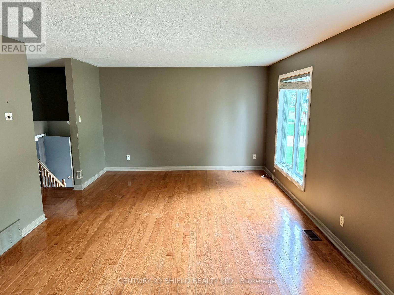 241 SARAH STREET - 5