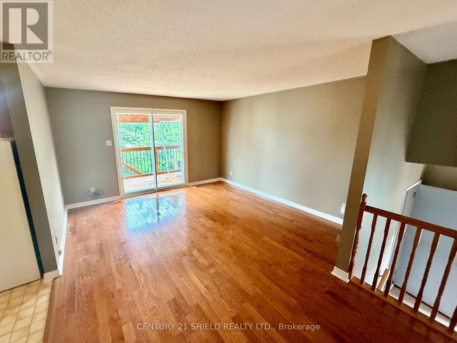 241 SARAH STREET - 6