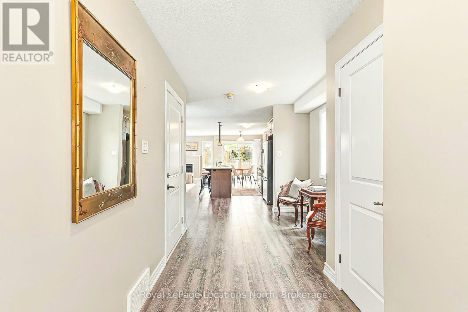 88 ROBERTSON STREET - 3