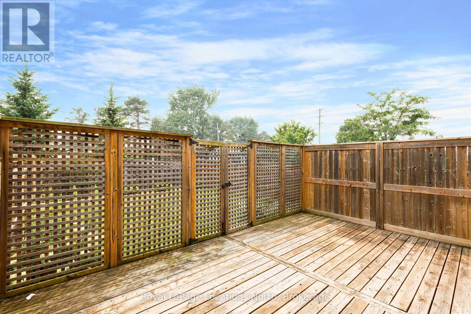 88 ROBERTSON STREET - 32