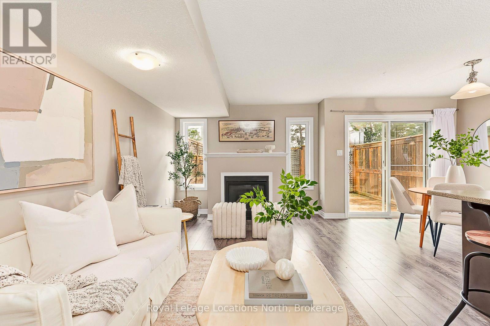 88 ROBERTSON STREET - 7