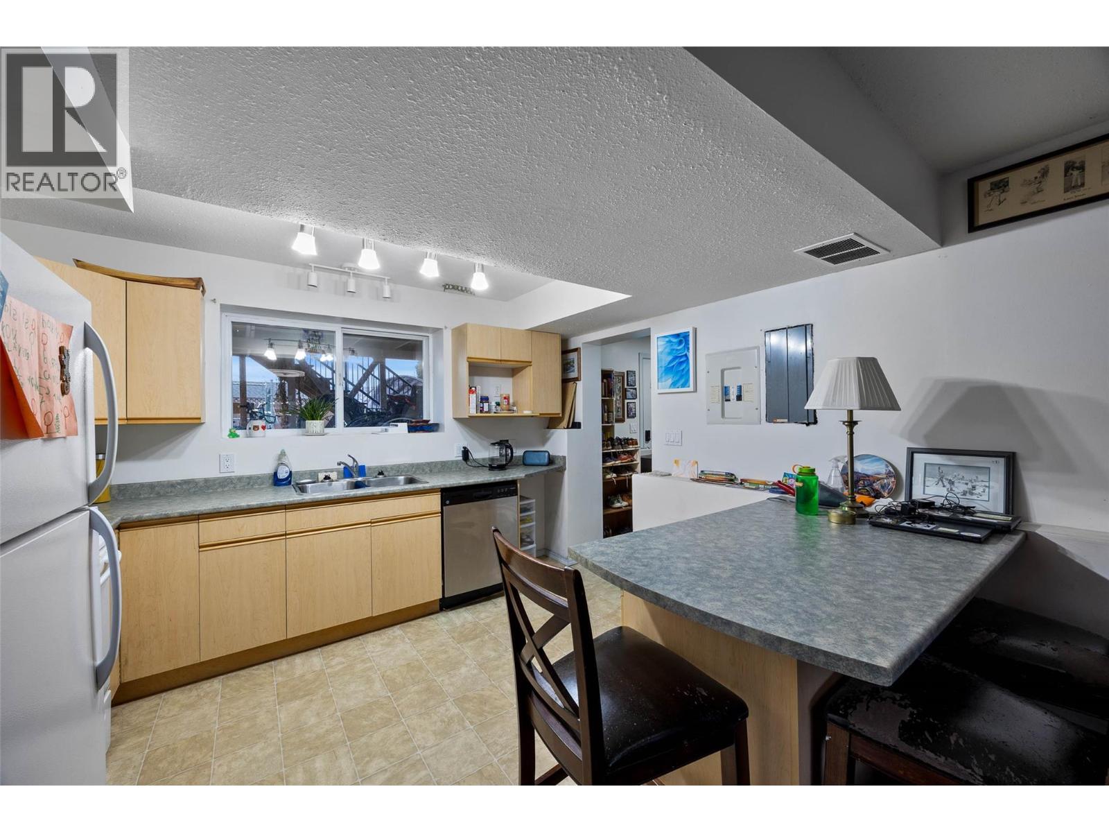 1754 SHERIDAN Drive - 19
