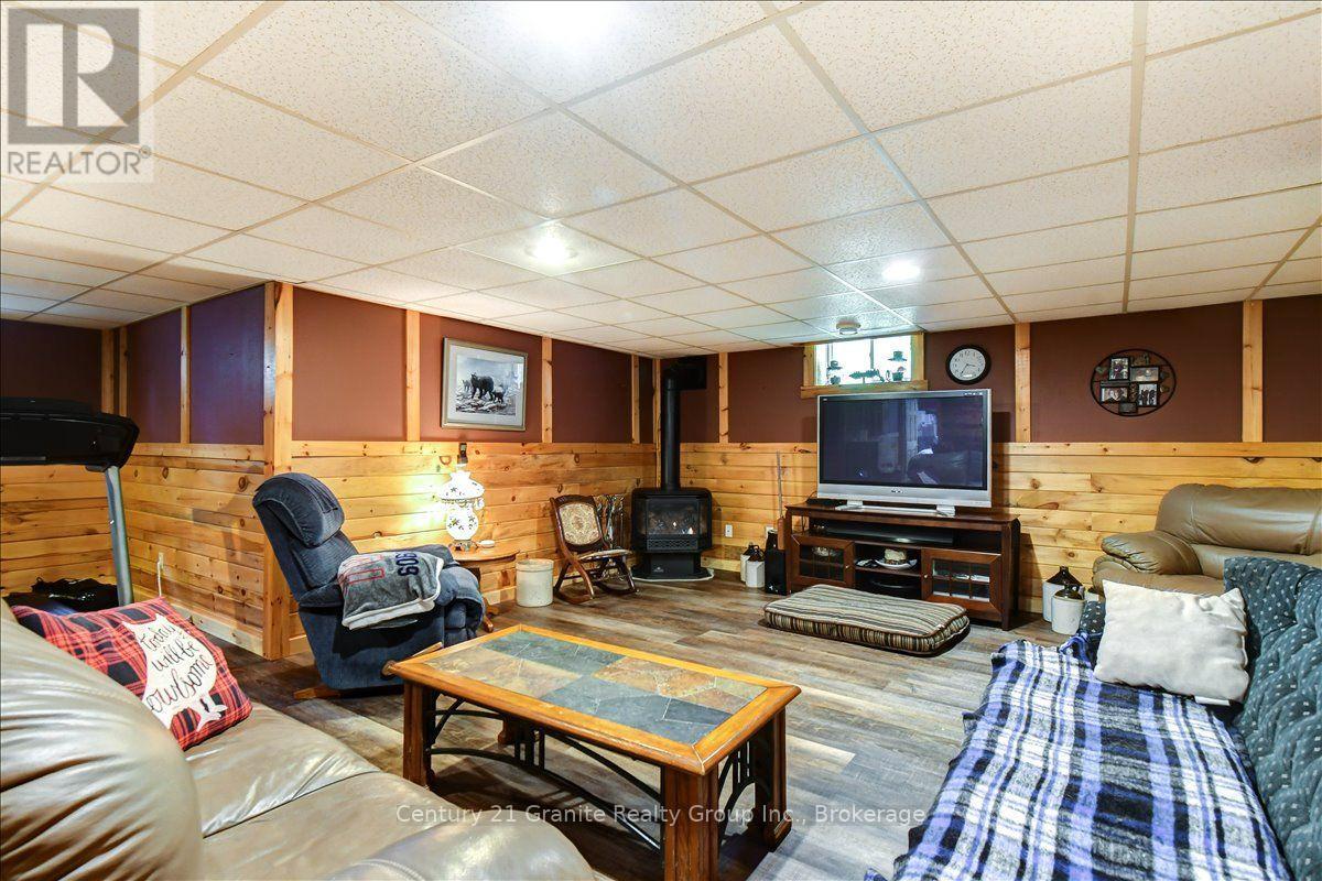 1132 IRISH LINE ROAD - 27