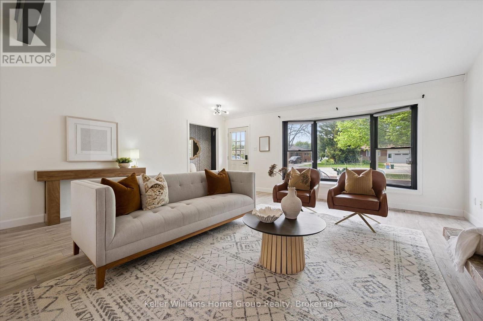 490 GARAFRAXA STREET E - 16