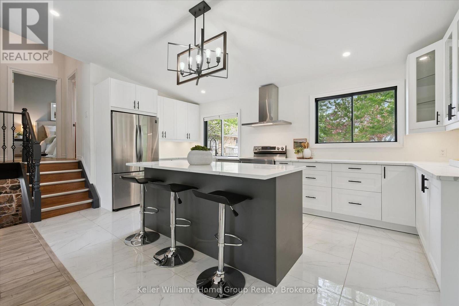 490 GARAFRAXA STREET E - 19