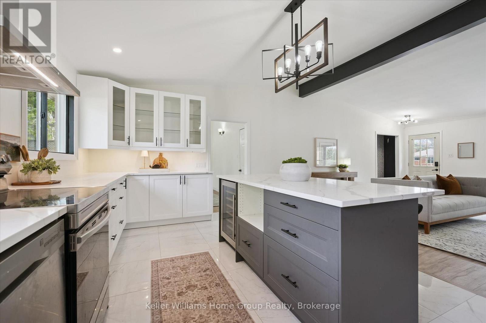 490 GARAFRAXA STREET E - 23