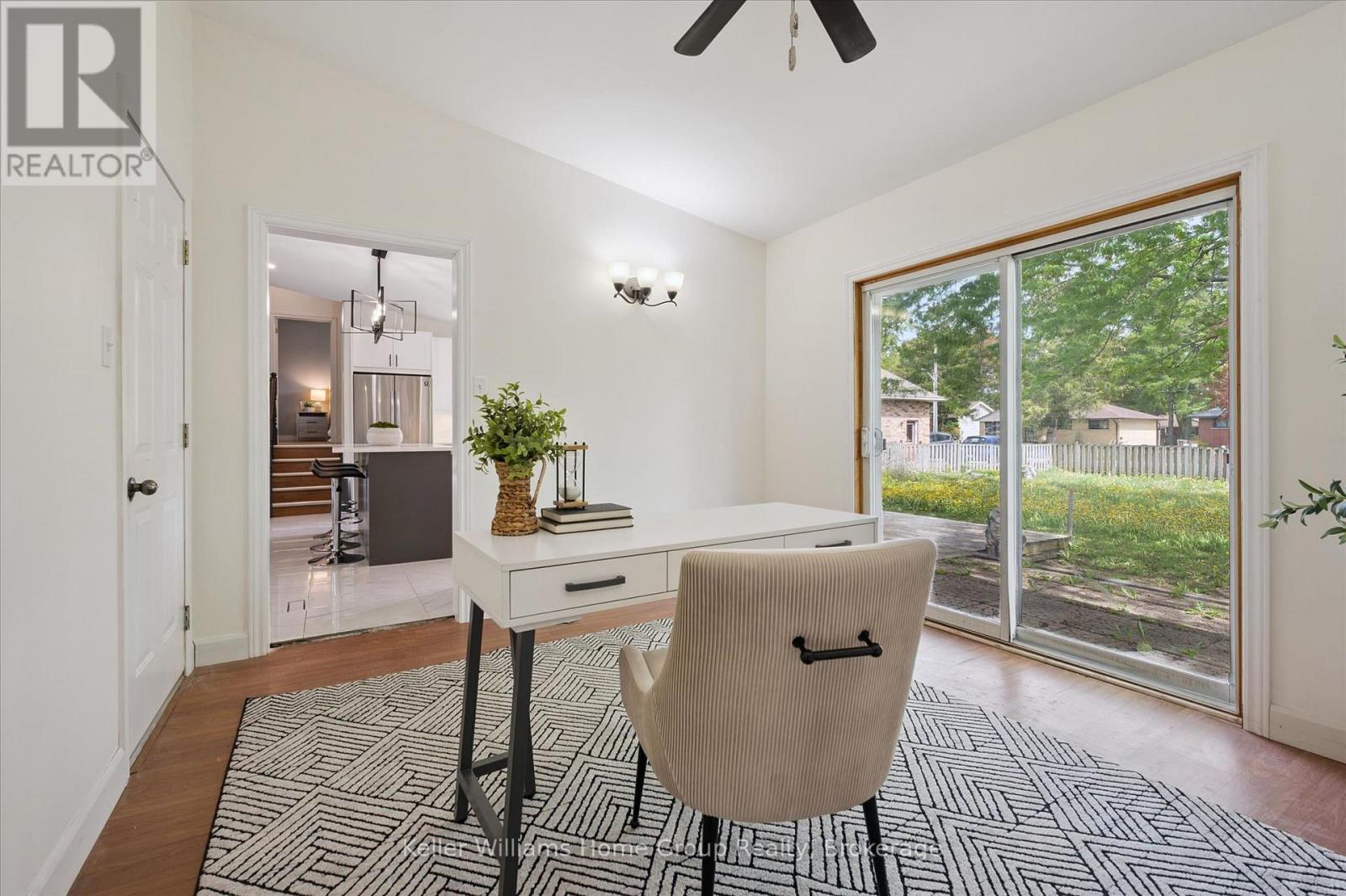 490 GARAFRAXA STREET E - 26